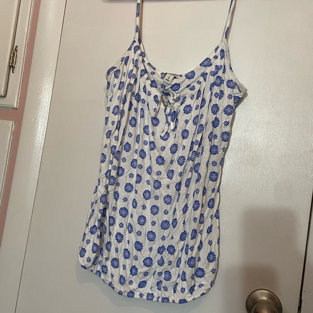 Old Navy Patterned Cami with built-in bra- L